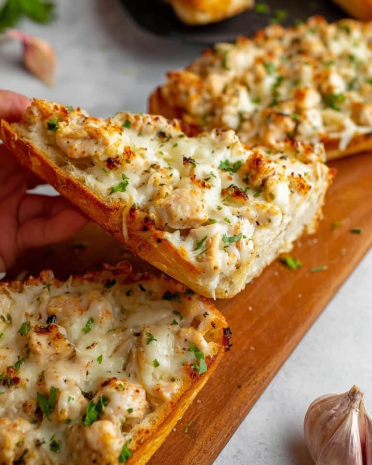 The Viral Chicken Alfredo Garlic Bread Recipe