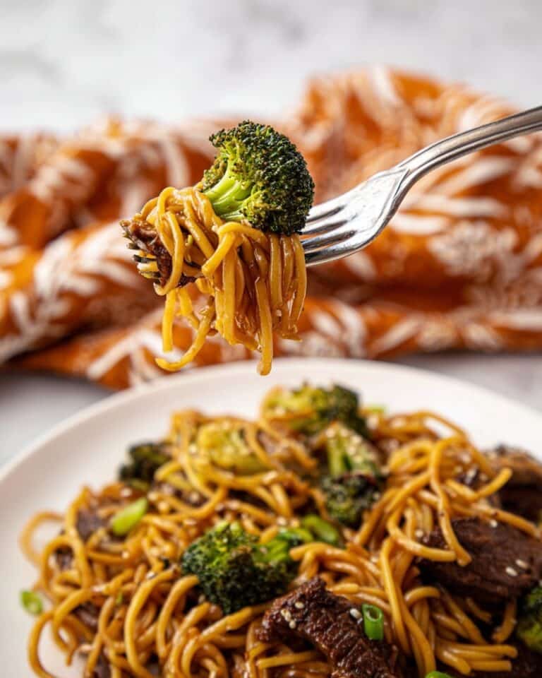 Beef and Broccoli Lo Mein Noodles Recipe